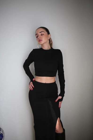 Maison La Femme Basic Düz Renk Maxi Etek Crop Kazak Takım