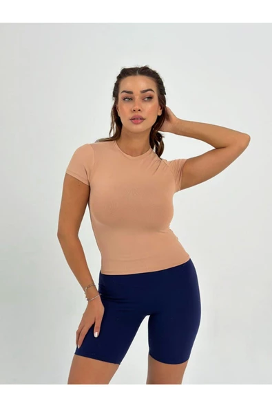 Maison La Femme Sütlü Kahve Fitted/vücuda Oturan Crop T-shirt