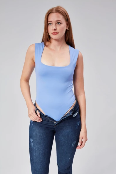 Maison La Femme Mavi Astarlı Sıfır Kol Kare Yaka Dekolteli Çıtçıtlı Bodysuit