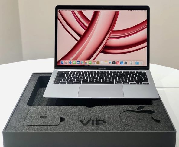 MACBOOK AİR 13 İNÇ M1 8GB RAM 256GB SSD UZAY GRİSİ - A2337 - 2