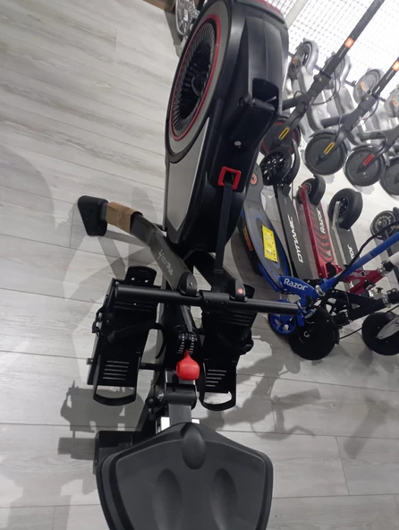 SportPlus Kürek Makinesi, Evlere Uygun, Katlanabilir, Sessiz ve Akıcı Antreman, Akıllı Ekran(Teşhir&Outlet) - 4