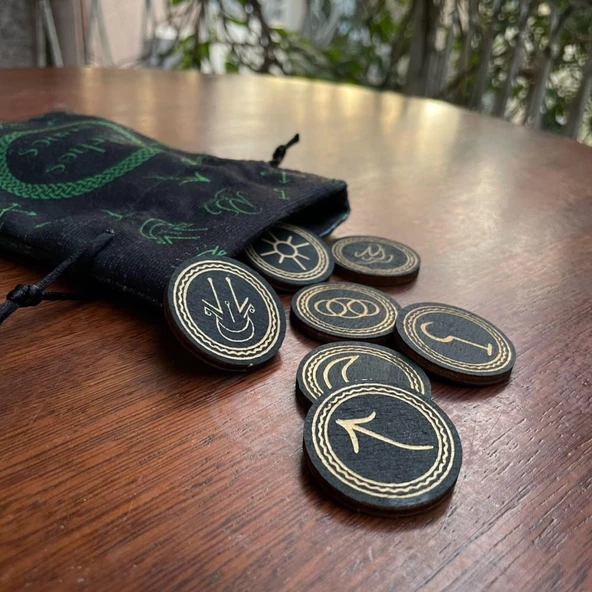 WITCHES RUNES KESELİ AHŞAP RUNE SETİ - 2