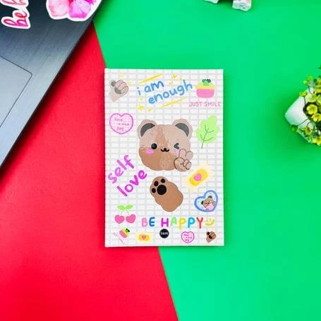 BEAR SELF LOVE TASARIM LASTİKLİ ÇİZGİSİZ DEFTER