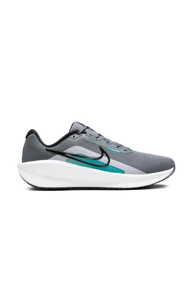 Nike Downshifter 13 FD6454-005 Gri Erkek Koşu Ayakkabısı