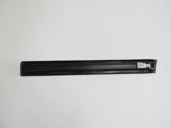 BMW 5 SERI- E34- 88/95; ÖN ÇAMURLUK BANDI SOL (TYG) - 2