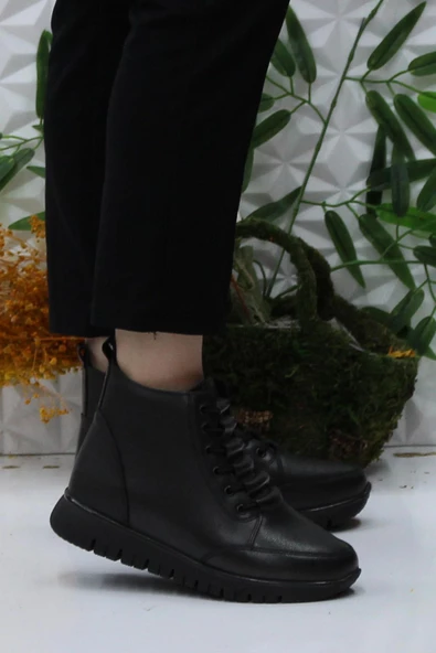 Polaris 105304 Siyah Rahat Orijinal Ürün Esnek Hakiki Deri Kadın Bot ürün görseli