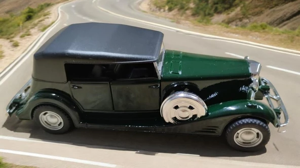 Nostaljik Metal Çek Bırak Araba Yeşil Kapılar Açılır ( 1/36 Ölçek ) - Resim 2