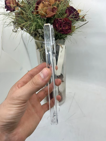 iPhone 15 Pro Max Şeffaf Mika Siyah Magsafe Kılıf - Resim 4