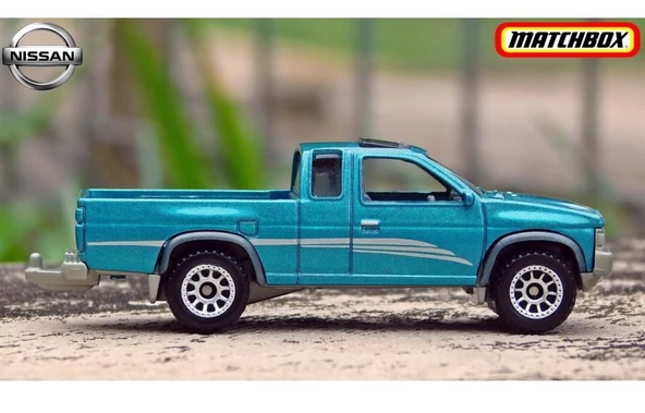 C0859 Matchbox 1:64 Tekli Arabalar 95 Nissan Hardbody D21 HVN81