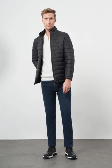 Siyah Kapitone Hakim Yaka Düz Yırtmaçsız Tam Astar Slim Fit Classic Mont 1007245155 - Resim 2