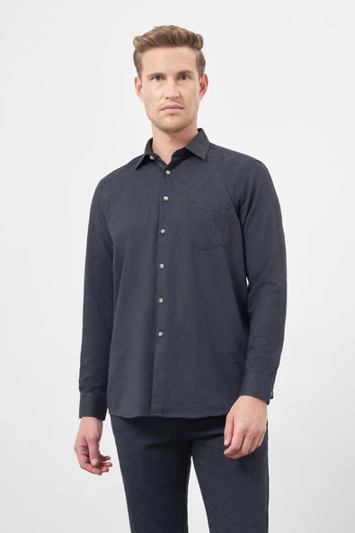 Lacivert Uzun Kol Düz Gabardin Sert Yaka Cepli Pamuklu Classic Comfort Fit Gömlek 1004245168