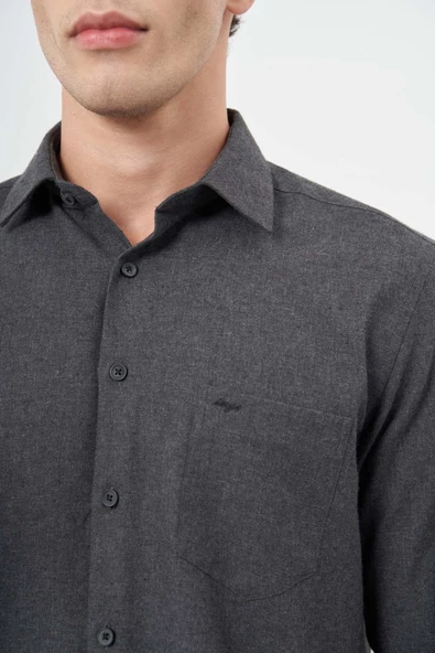 Siyah Uzun Kol Düz Gabardin Sert Yaka Cepli Pamuklu Classic Comfort Fit Gömlek 1004245168 - Resim 5