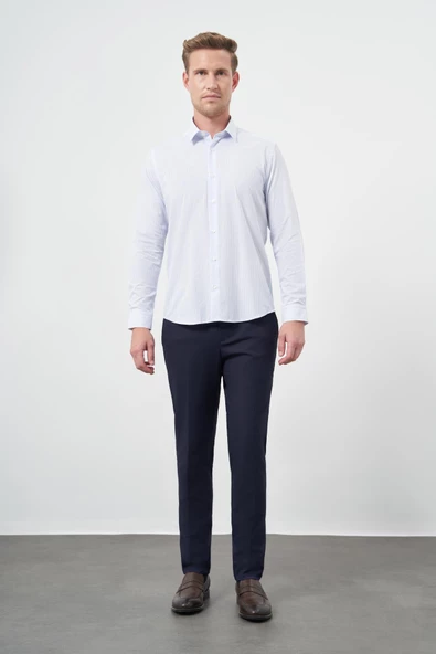 Beyaz Uzun Kol Çizgili Desen Oxford Sert Yaka Cepsiz Pamuklu Classic Slim Fit Gömlek 1004245206 - Resim 2