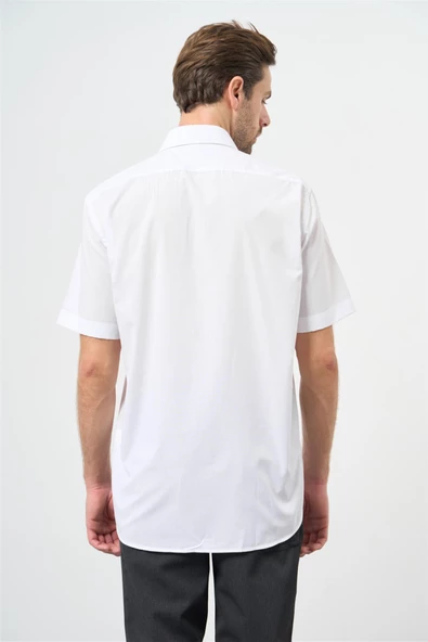 Beyaz Kısa Kol Düz Bez Ayağı Sert Yaka Cepli Pamuklu Classic Comfort Fit Gömlek 1004240925 - Resim 4