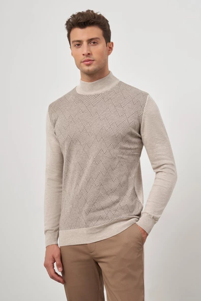 Bej Uzun Kol Kendinden Desenli Örme Yarım Balıkçı Yaka Classic Comfort Fit Triko 1012245159