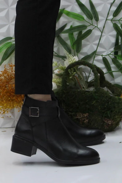 Mehmet Mete Frida 4203 Siyah Rahat Esnek Sıcak Astar Hakiki Deri Kadın Bot ürün görseli