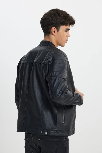 Lee L242469001 Siyah Erkek Boğazdan Düğme Detaylı Boydan Fermuarlı Çift Cepli Deri Ceket - 5