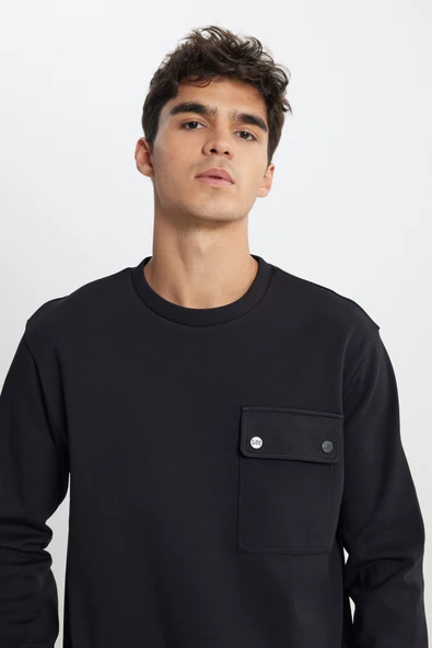 Lee L242498001 Siyah Erkek Bisiklet Yaka Soldan Cep Detaylı Üç İplik Sweat - 4