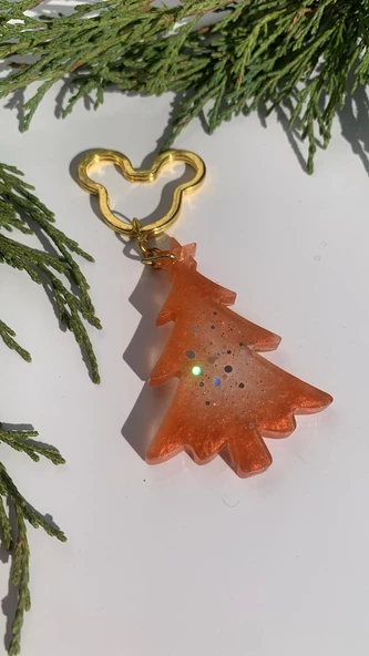 Turuncu Renkli Gümüş Glitterli Mickey Mouse Gold Aksesuarlı Çam Ağacı Epoksi Anahtarlık El Yapımı ürün görseli