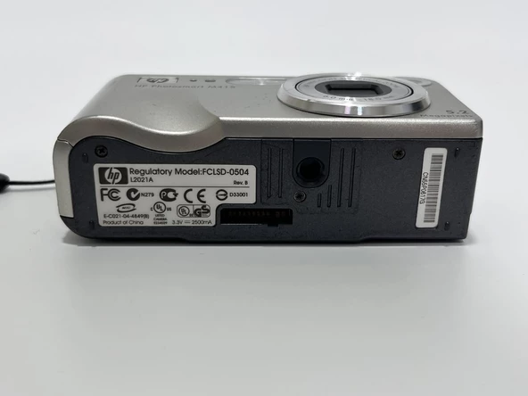 Hp Photosmart M415 5.2MP Kompakt Dijital Fotoğraf Makinesi 2.El - 6