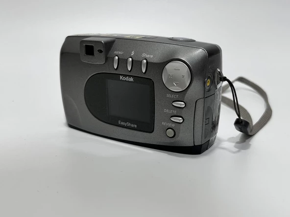 Kodak Easyshare CX4230 2MP Kompakt Dijital Fotoğraf Makinesi 2.El - 3