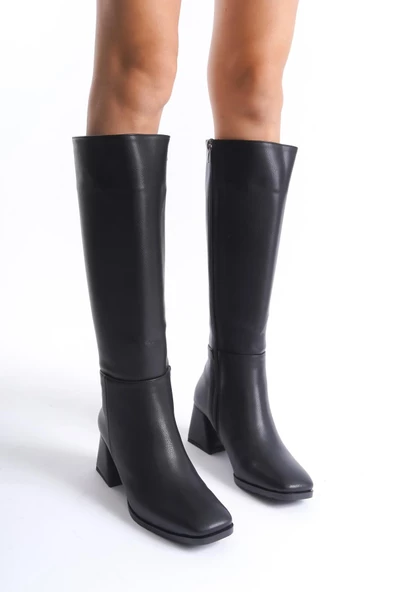 Cezstar Siyah Kalın Topuklu Küt Burun Çizme - 3