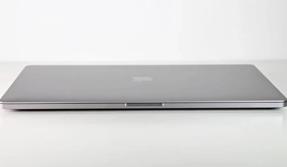 APPLE A2141 MACBOOK PRO 16 2019 İ7 16GB RAM 512GB SSD 4GB GPU - SIFIR AYARINDA - 4