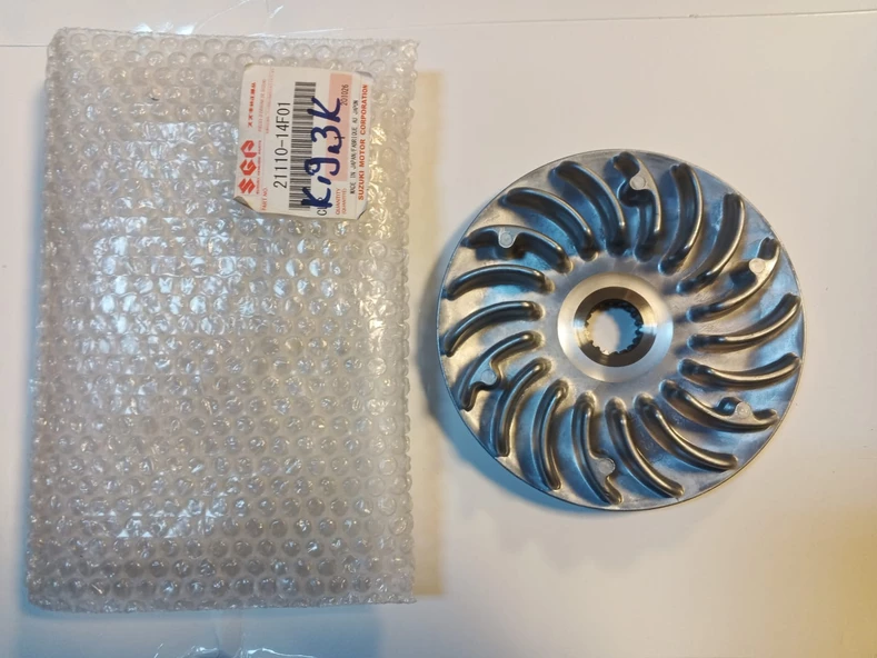 Suzukı Uh200 An250 Varyatör Dış Yanak 21110-14F01