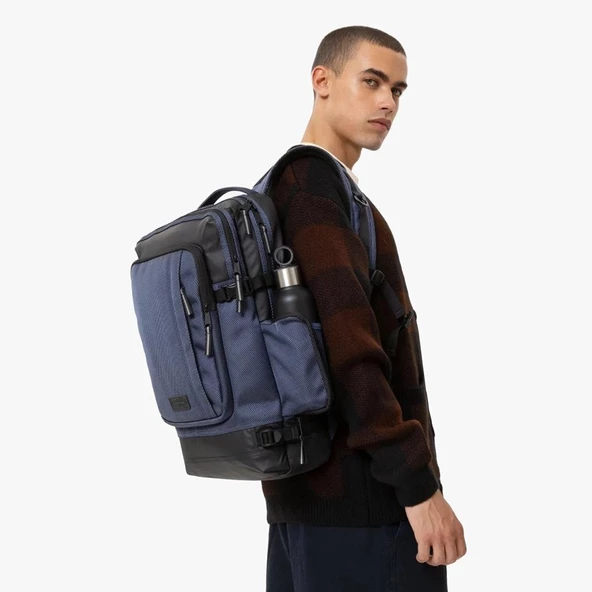 Eastpak Tecum L CNNCT Accent Marine Laptop Sırt Çantası EK92D1K3 - Resim 7