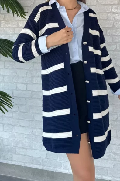 Premium Kumaş Çizgili Triko Hırka - 4