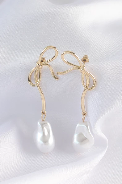 Pirinç Gold Renk Fiyonk Model İnci Taşlı Uzun Küpe - TJ-BKP8923 ürün görseli