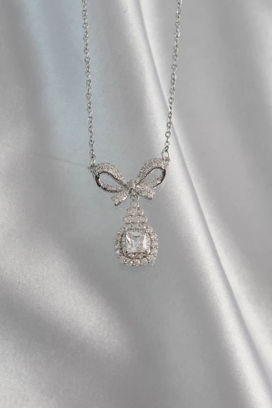 316L Çelik Gümüş Renk Fiyonk Detay Zirkon Taşlı Tektaş Kolye - TJ-BKO8924 - Resim 2