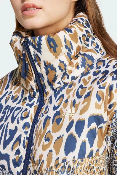 Adidas IV9756 Farm Padded Kadın Spor Mont - 5