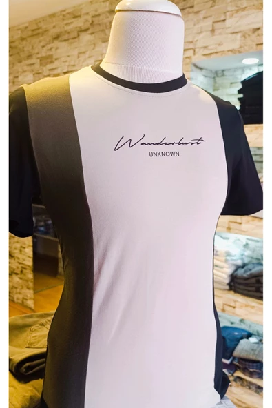 Qwerty BİSİKLET YAKA PARÇALI BASKILI SPOR T-SHİRT