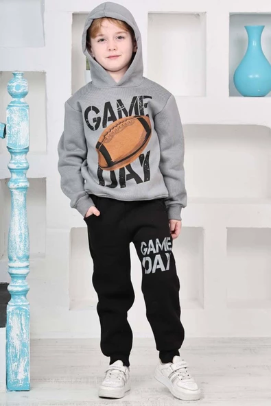 Erkek Çocuk Üzerinde Top ve Game Day Yazı Baskılı Sweatshirt 3 İplik Gri Eşofman Takım