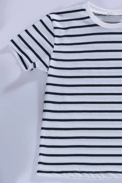 Çizgili Tshirt Şort Siyah Takım - Resim 3