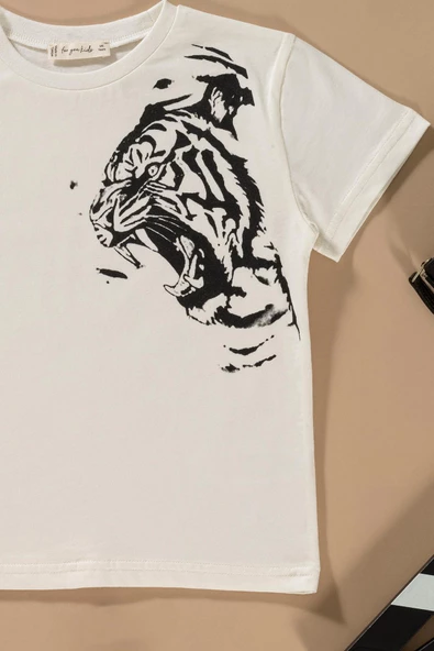 Kaplan Baskılı Siyah Tshirt Şort Takım - Resim 2