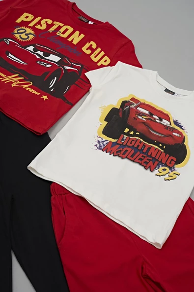 4'lü McQueen Baskılı Tshirt Şort Pantolon Kırmızı Takım - 3
