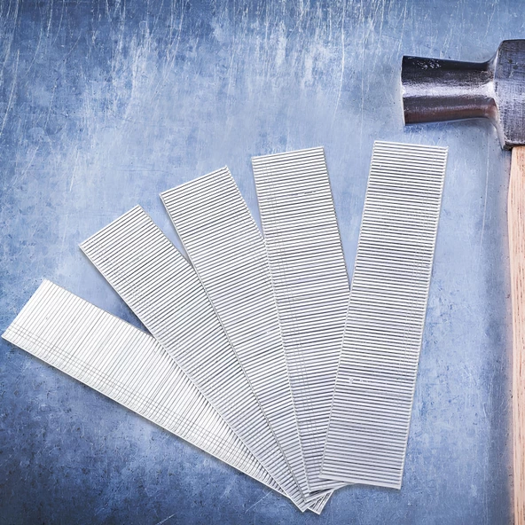 Zımba Teli F25 Sanayi Tipi 25 mm Makina Çivi Çivisi Süpürgelik Parke Ahşap Mdf Tel 5000 ADET - 5