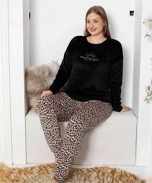 Pijamoni Kadın Kadife Büyük Beden Bisiklet Yaka Uzun Kol Pijama Takımı 4230/1- 1 Adet  Siyah 5XL