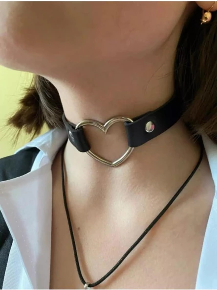 Siyah Deri Tasma Kalp 35 cm Choker Bayan Kolye Takı