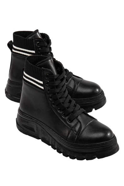 Mergenshoes MF1007 Siyah Tiriko Cilt Kışlık Bağcıklı Kadın Bot - 2