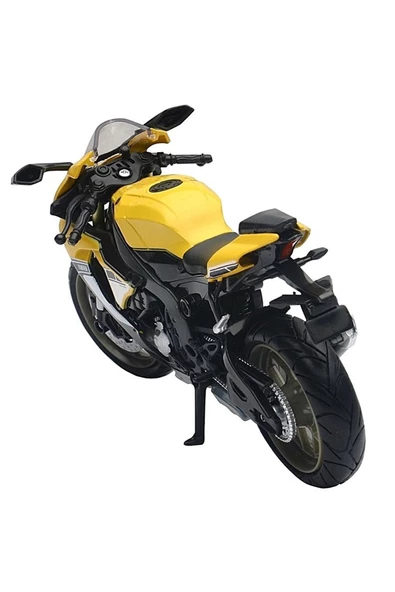 Ayrıntılı Tasarımıyla Gerçek Bir Şaheser: Yamaha YZF-R1 Model Motosiklet - 3