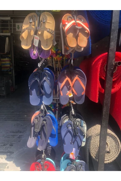 Askıcı Terlik Askısı Plastik Siyah - 50 Adet - 2
