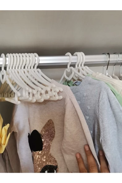 Askıcı Bebek Elbise Askısı 12 Adet Kalpli Beyaz Bebek Kıyafet Askısı - 2