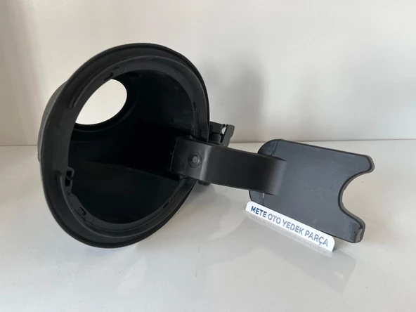 Ford Courier Yakıt Depo Yuvası Boğaz Bakaliti 2014-2018