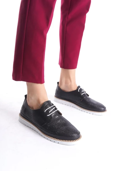 Kadın Hakiki Deri Bağcıklı Günlük Ayakkabı Kaymaz Tırtık Taban Tam Kalıp Kadın Ayakkabı - Resim 3