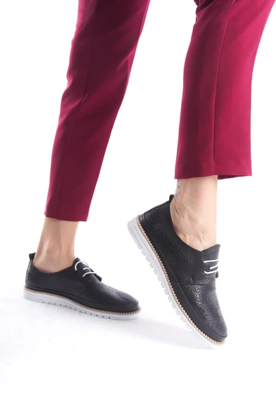 Kadın Hakiki Deri Bağcıklı Günlük Ayakkabı Kaymaz Tırtık Taban Tam Kalıp Kadın Ayakkabı - Resim 2