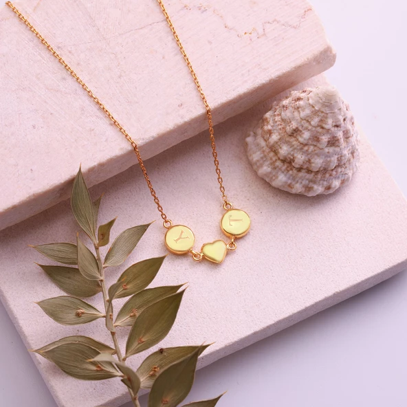 925 Ayar Gümüş Kişiye Özel Pullu Harf Kolye - CN00375 ürün görseli 1