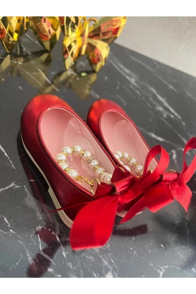 Kız Çocuk Parlak Kırmızı Inci Detaylı Babet Ayakkabı - Resim 3